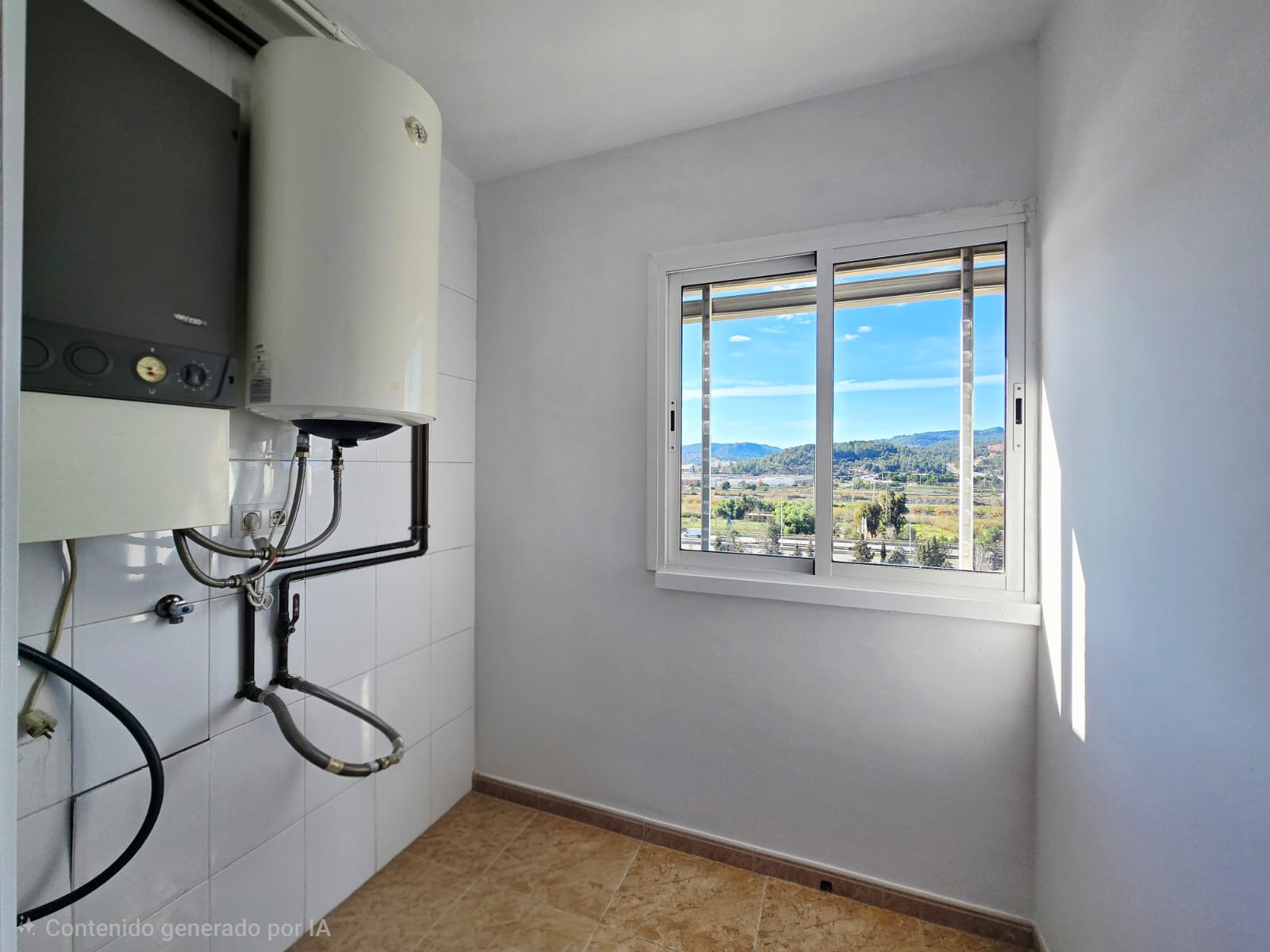 Estupendo Ático con vistas panorámicas en Molins de Rei .  
