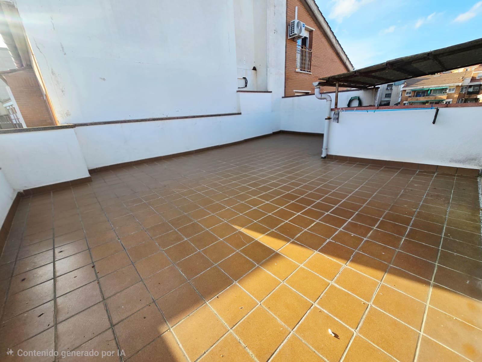 3585 - ACOGEDOR ÁTICO SOLEADO CON AMPLIA TERRAZA EN CASTELLBISBAL