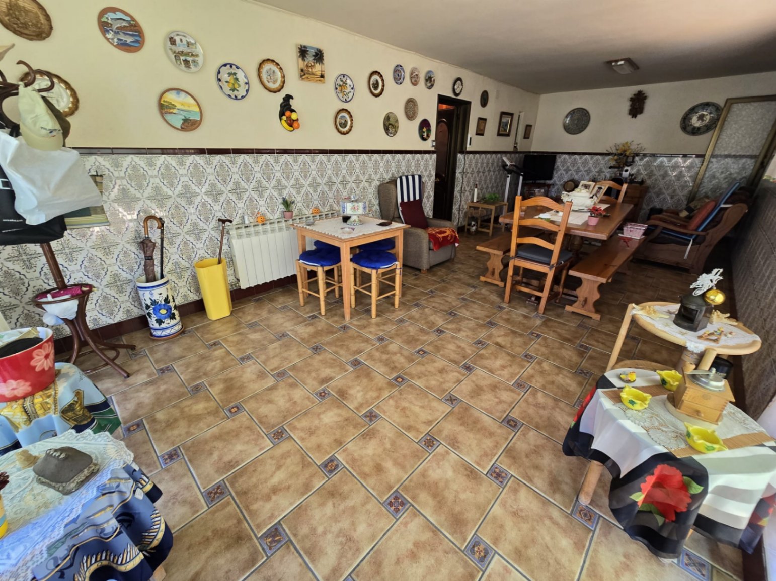 CASA UNIFAMILIAR EN VENTA EN URBANIZACIÓN