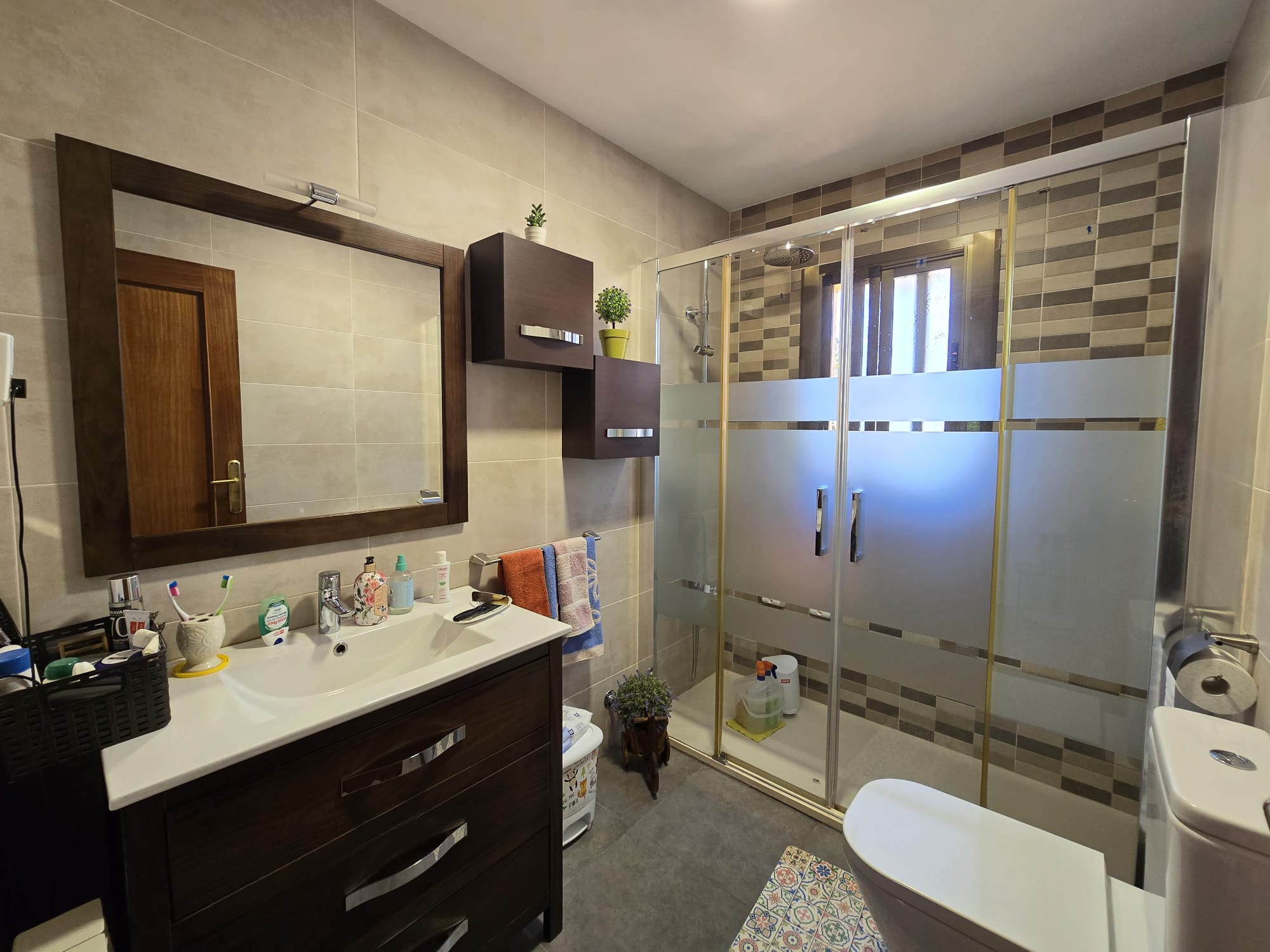 CASA UNIFAMILIAR EN VENTA EN URBANIZACIÓN