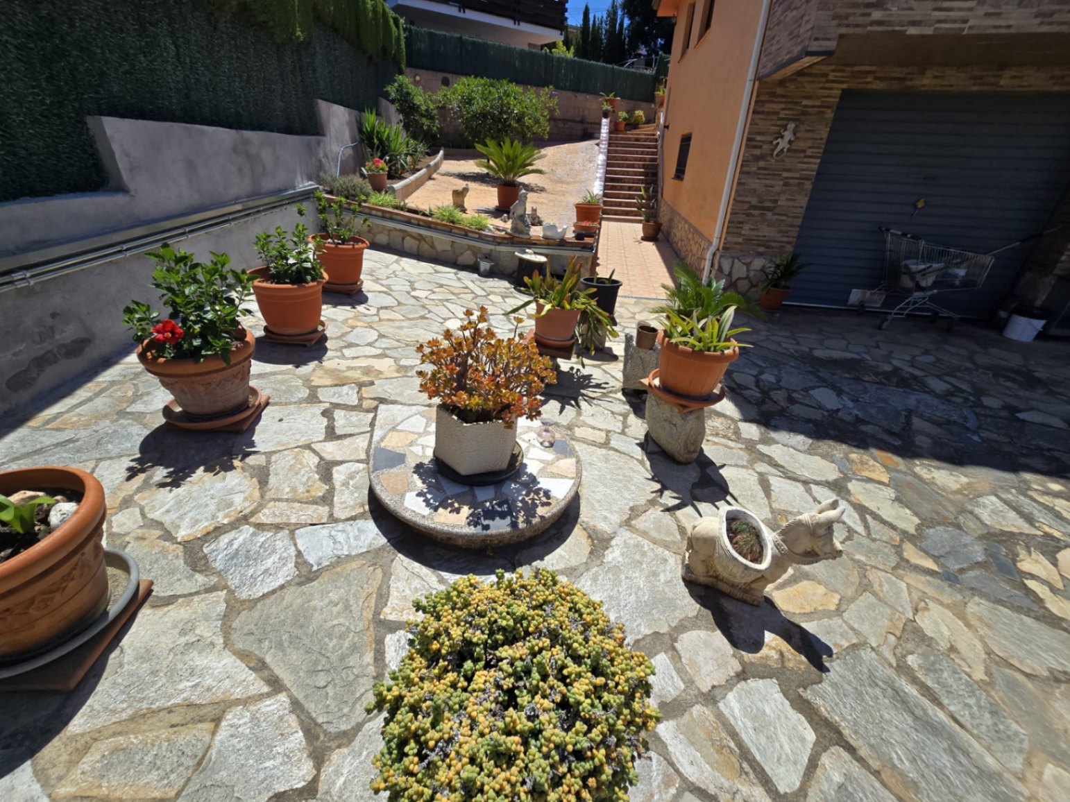 CASA UNIFAMILIAR EN VENTA EN URBANIZACIÓN