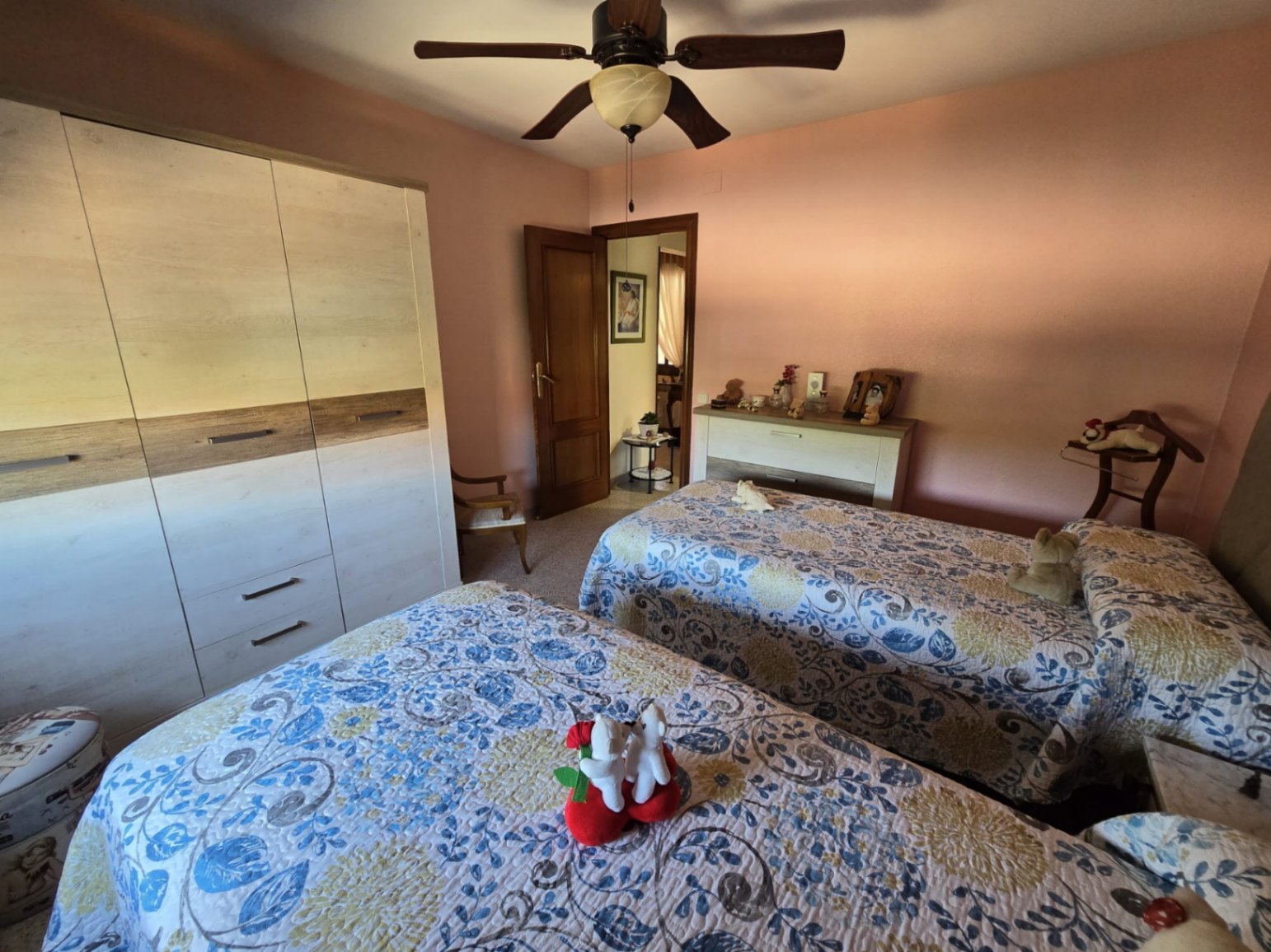 CASA UNIFAMILIAR EN VENTA EN URBANIZACIÓN