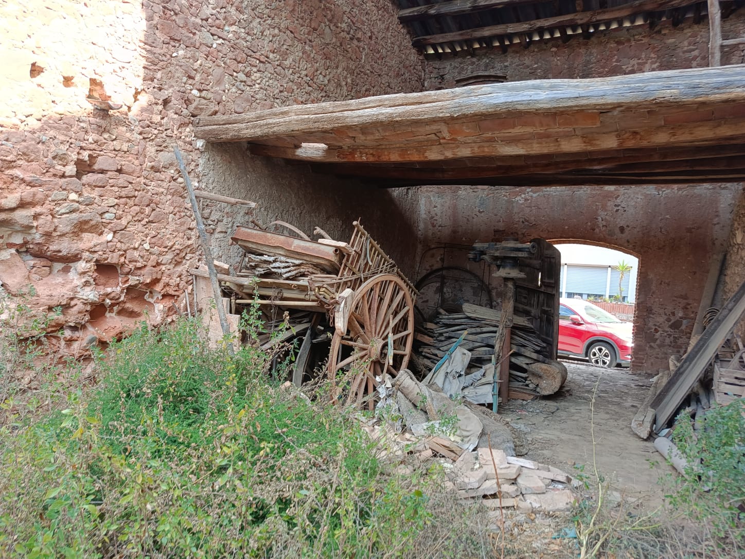 PARCELA EDIFICABLE EN EL CENTRO DE CASTELLBISBAL
